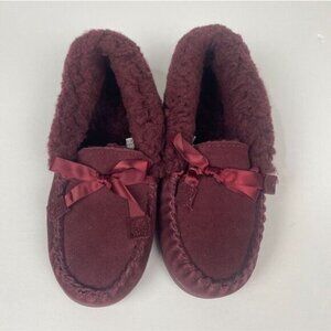 BEARPAW Women Moccasin Comfortable & Light-Weight Slipper/Shoe Size 7 Wool Wine